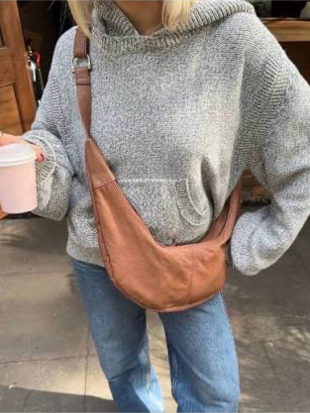 NWT FREE PEOPLE IDLE HANDS SLING BAG